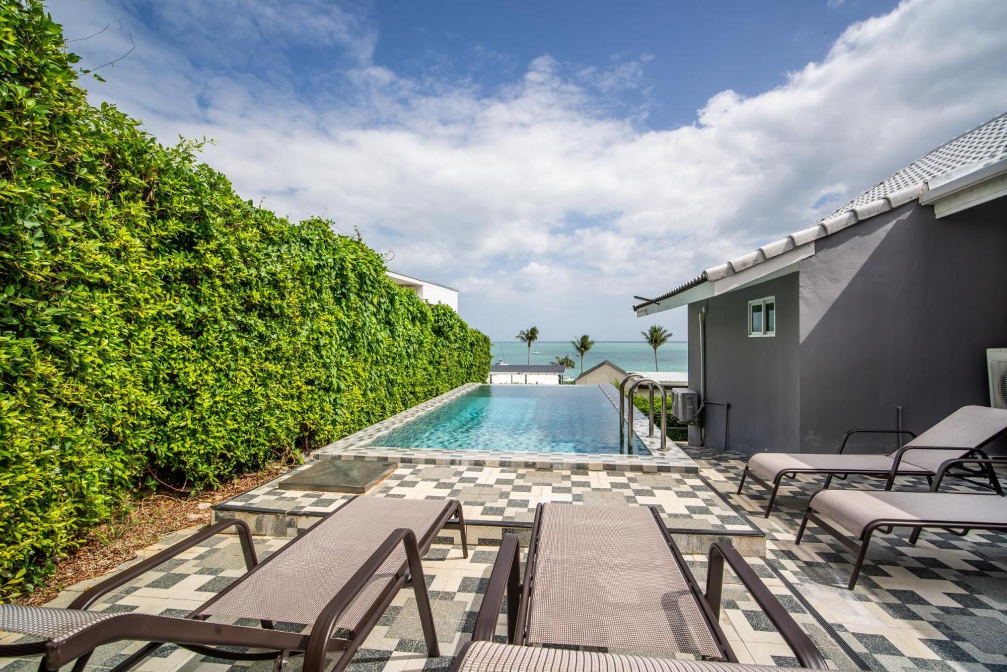Mona Seaview Pool Villa Beach Front Aoyon Beach Ban Makham Room photo