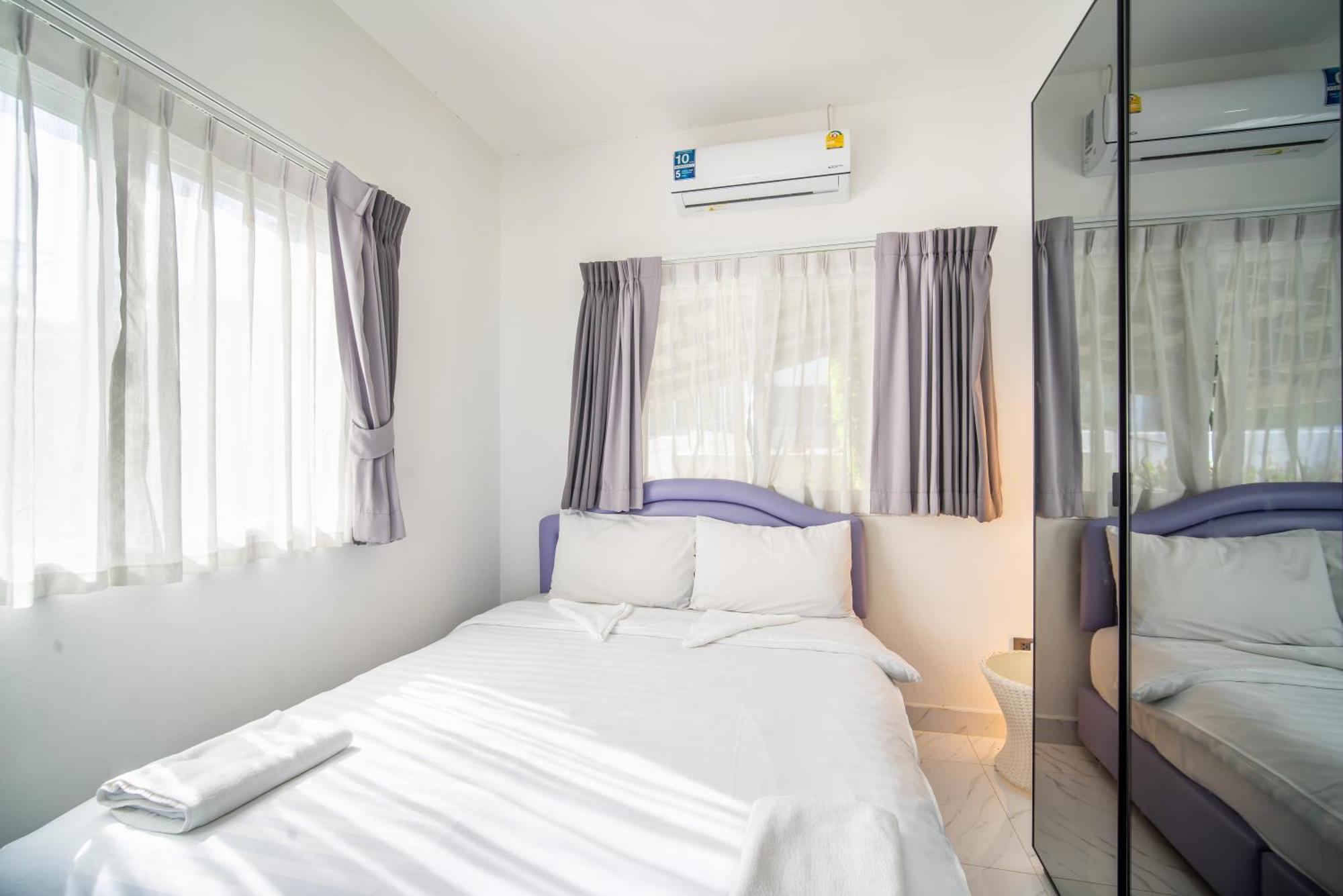Mona Seaview Pool Villa Beach Front Aoyon Beach Ban Makham Room photo